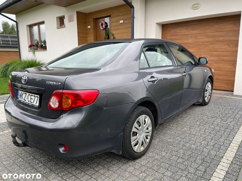 Toyota Corolla 1.6 VVT-i Premium - 4