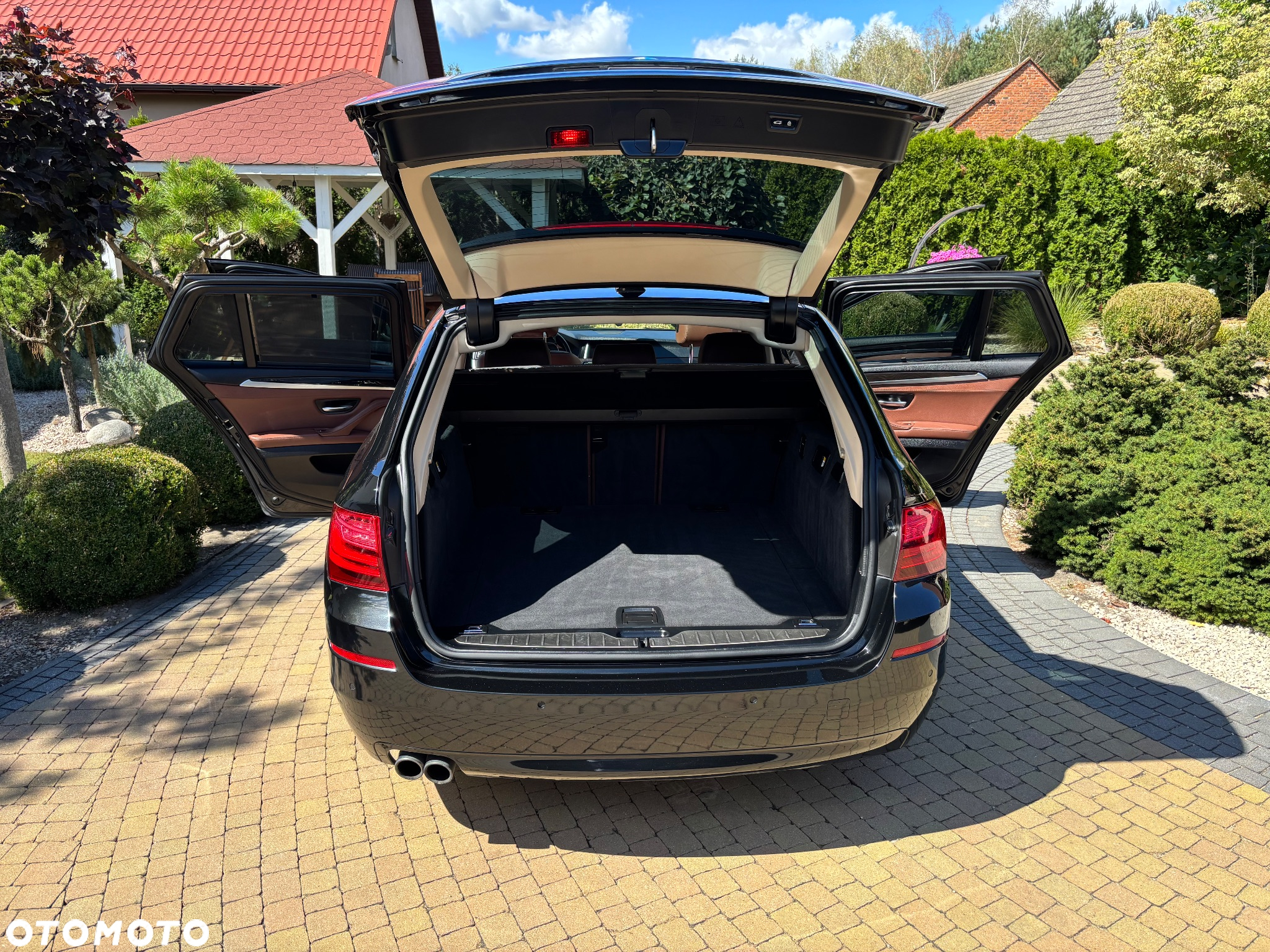 BMW Seria 5 520d xDrive Touring Sport Line - 12