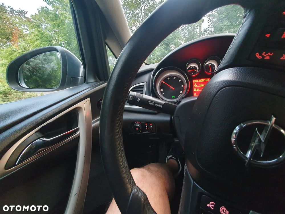 Opel Astra 1.7 CDTI DPF Exklusiv - 15