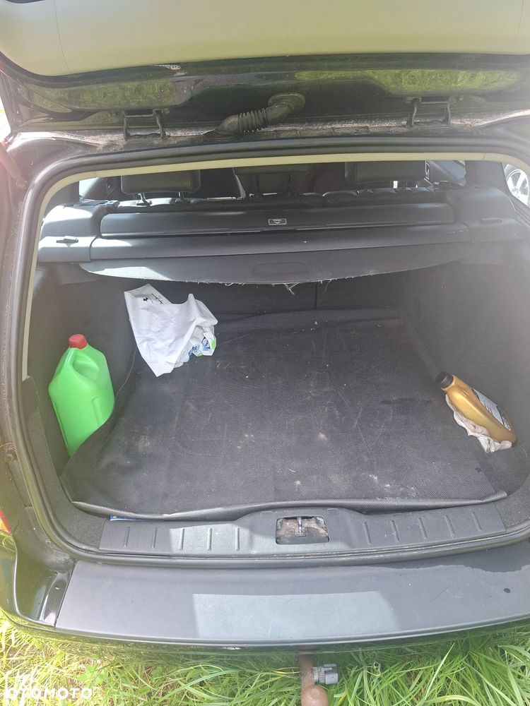 Volvo V50 1.8 - 12