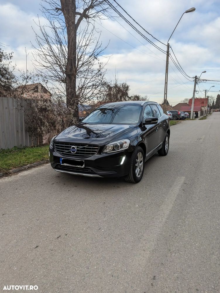 Volvo XC 60 D4 R-Design - 2