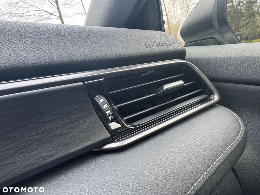 Toyota Camry 2.5 Hybrid Executive CVT - 39