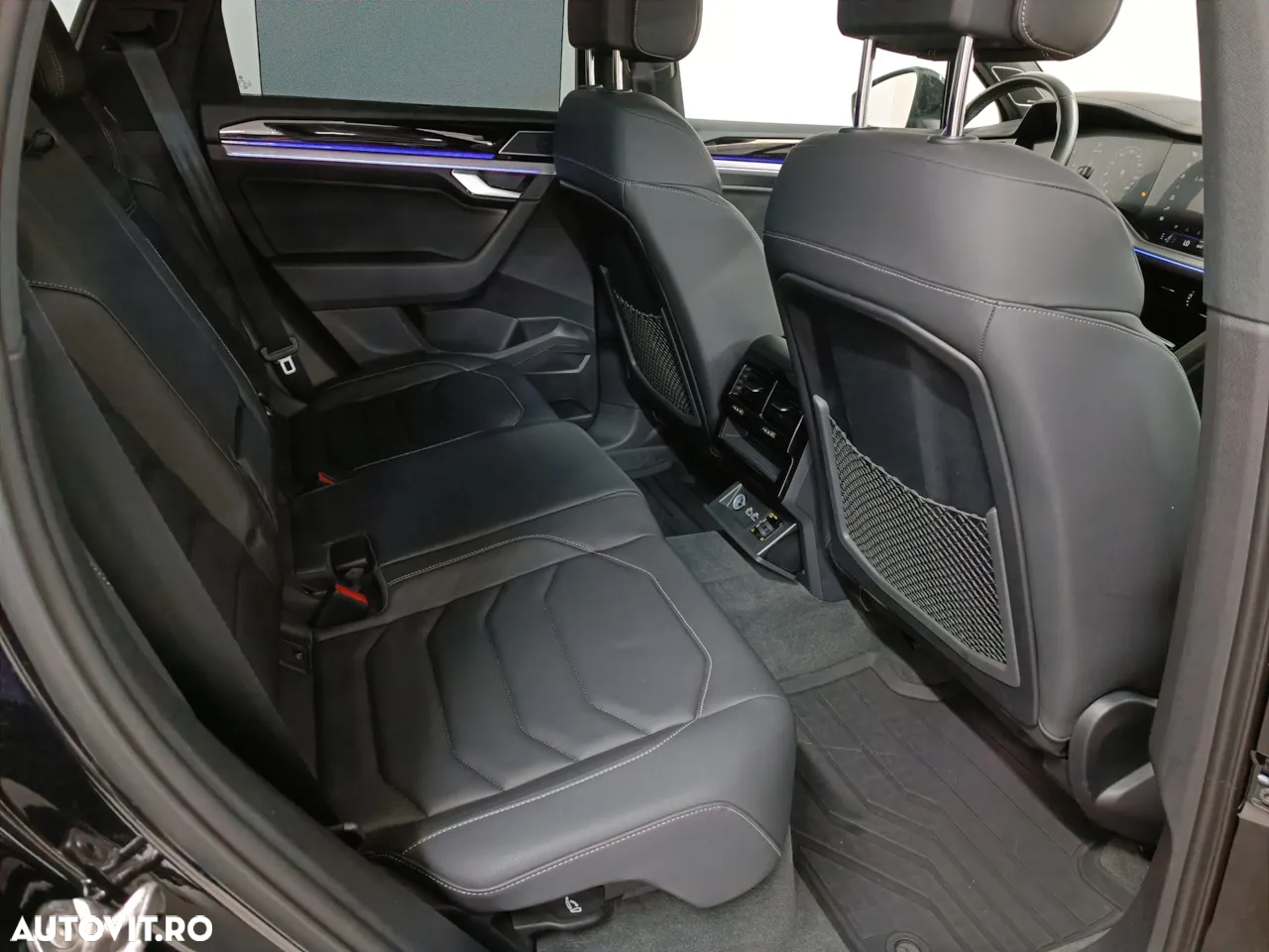 Volkswagen Touareg V8 TDI R-Style - 13