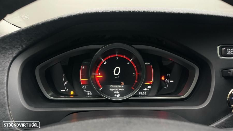 Volvo V40 D2 Ocean Race - 12