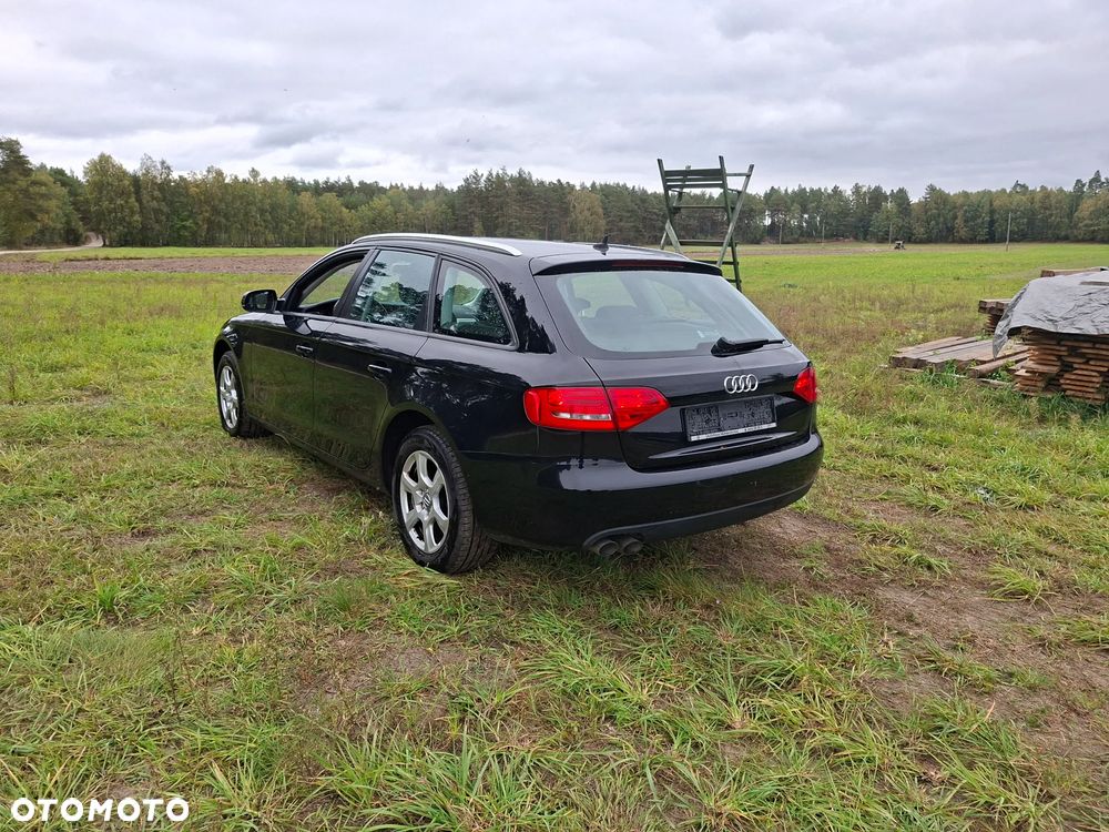Audi A4 Avant - 6