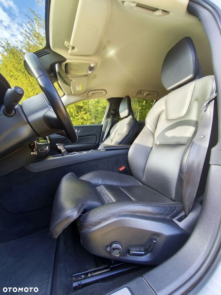 Volvo V60 - 15