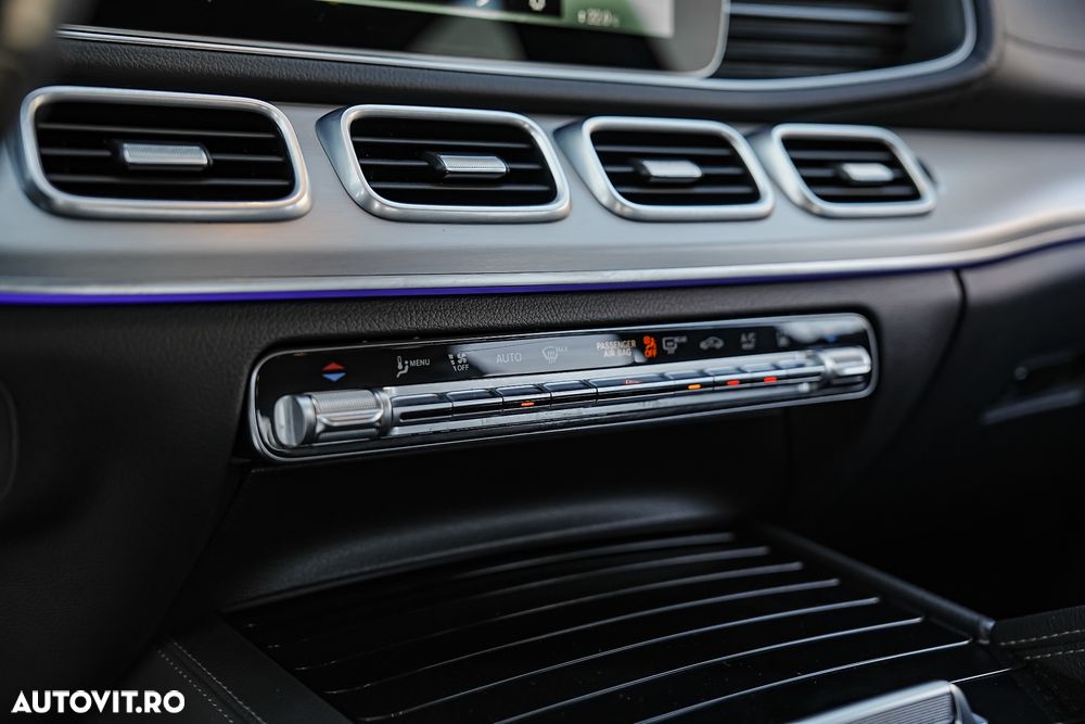 Mercedes-Benz GLE 350 e 4Matic 9G-TRONIC AMG Line - 16