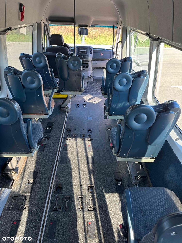 Volkswagen Crafter - 10