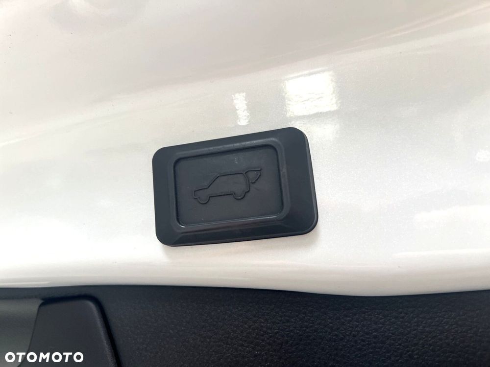 Toyota RAV4 2.5 Hybrid Selection 4x4 - 32