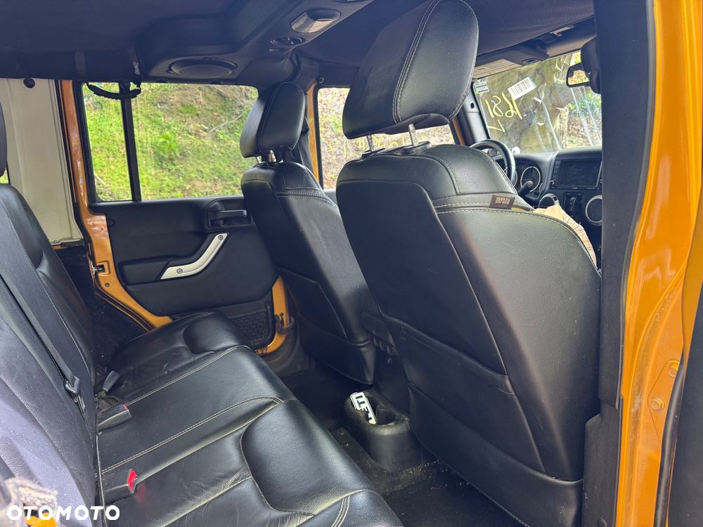 Jeep Wrangler Unlimited 3.6 Automatik Sahara - 30