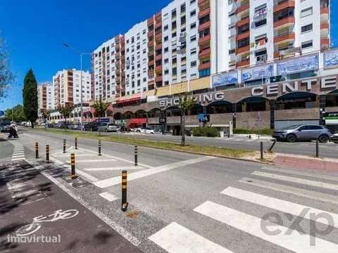 Loja - Centro comercial Massamá - Grande imagem: 5/6