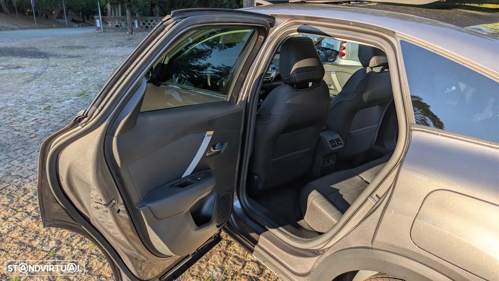 Citroën C4 1.2 PureTech Shine Pack EAT8 - 12