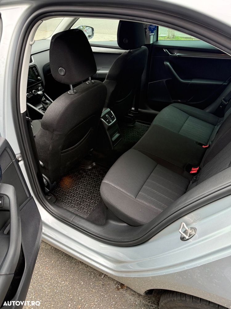 Skoda Octavia 1.6 TDI Style - 5