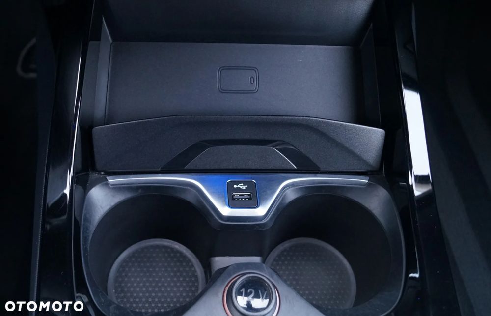 BMW Seria 1 118i Sport Line - 30