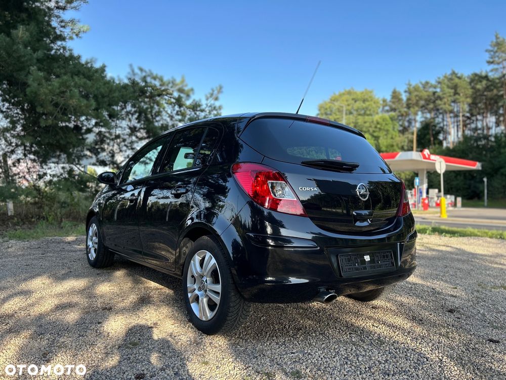 Opel Corsa 1.4 16V - 16