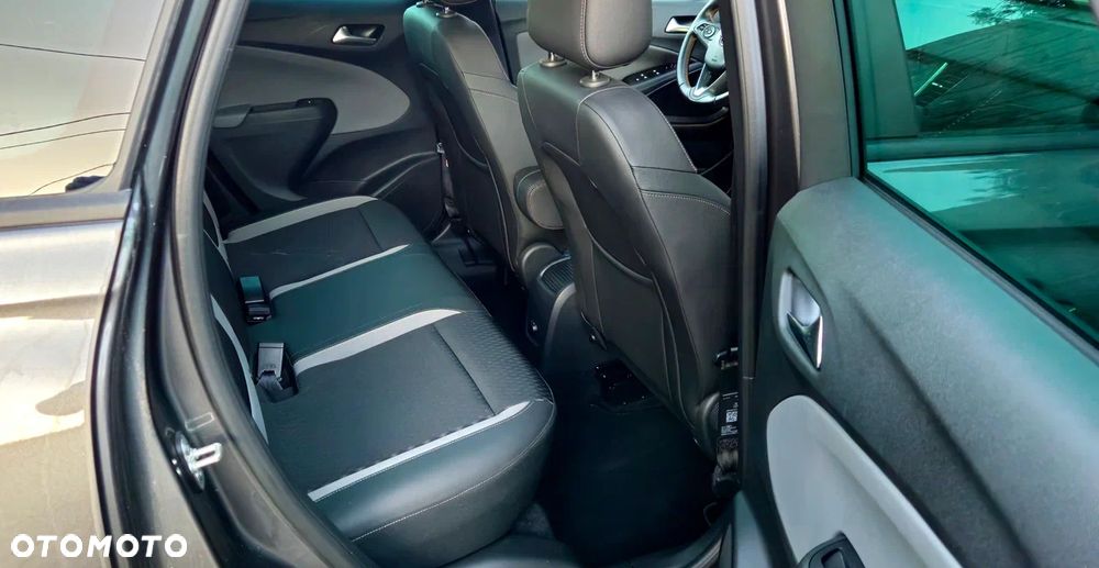 Opel Crossland X - 10