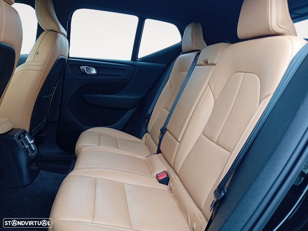 Volvo XC 40 1.5 T5 PHEV Inscription - 13