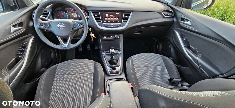 Opel Crossland X - 18