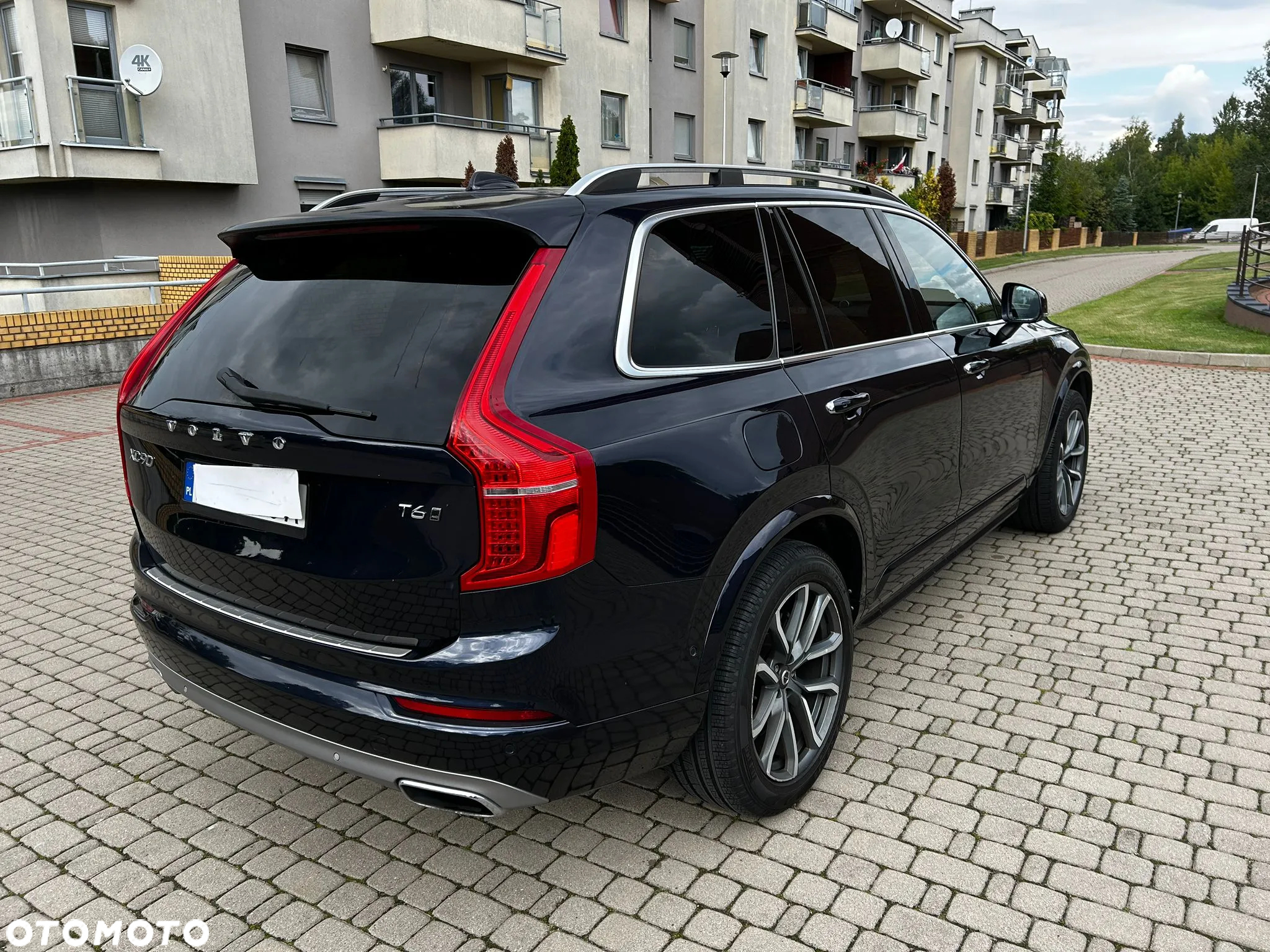 Volvo XC 90 T6 AWD R-Design 7os - 8