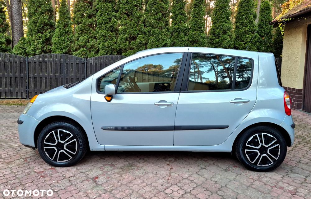Renault Modus 1.2 Confort Privilege - 10