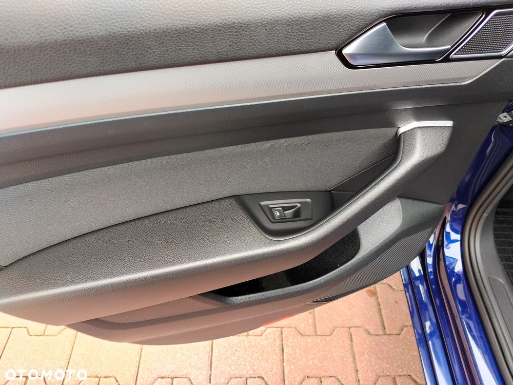 Volkswagen Passat 2.0 TDI BMT Comfortline - 13