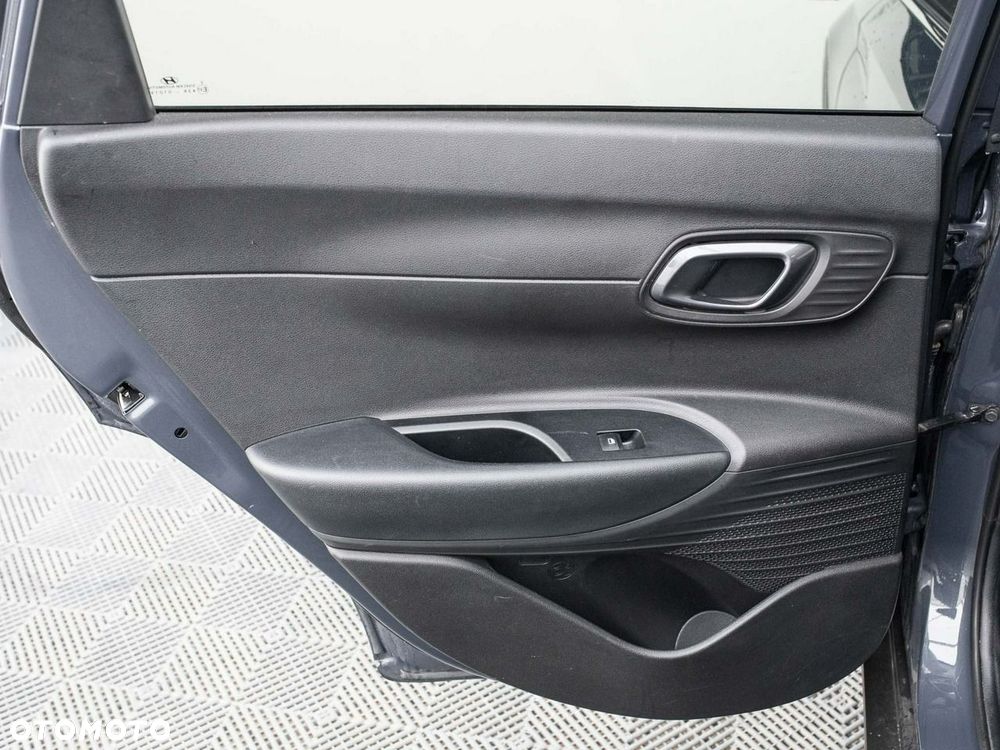 Hyundai Bayon 1.0 T-GDI Executive DCT - 22