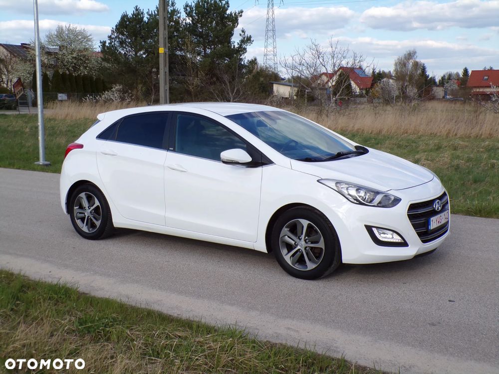 Hyundai i30 1.4 GO - 12