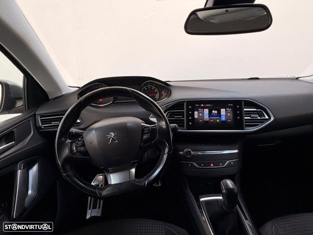 Peugeot 308 1.2 PureTech Style - 8