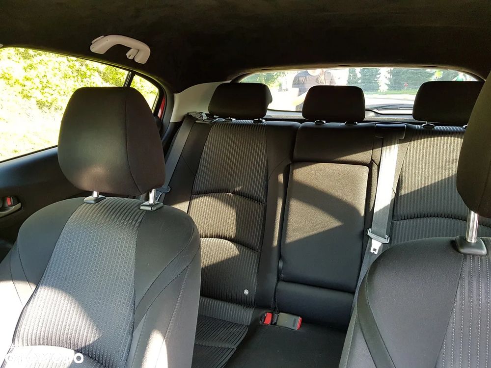 Mazda 3 2.0 Skyenergy EU6 - 9