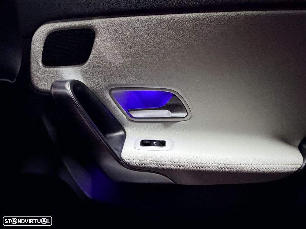 Mercedes-Benz A 160 AMG Line - 24