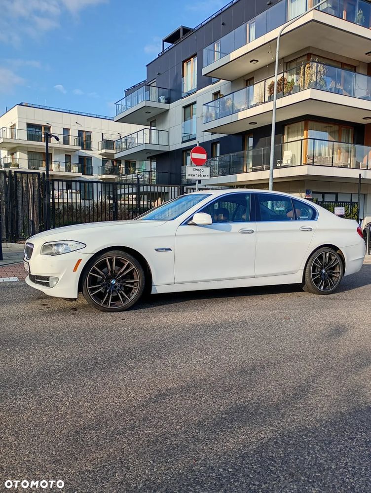 BMW Seria 5 528i xDrive Sport-Aut Luxury Line - 5