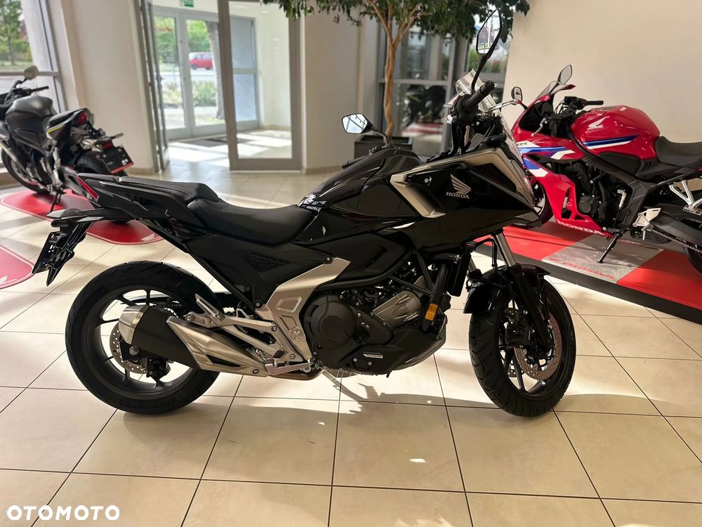 Honda NC - 7