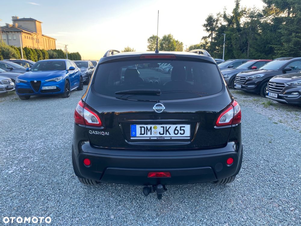 Nissan Qashqai 2.0 360 - 5