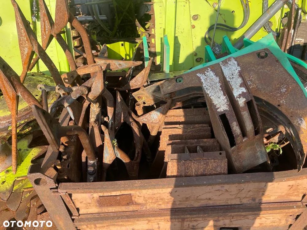 Części parts Claas Orbis przystawka do kukurydzy - 3