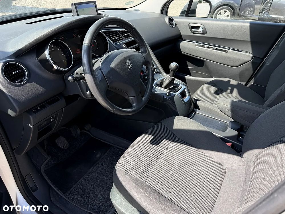 Peugeot 5008 1.6 Active 7os - 9