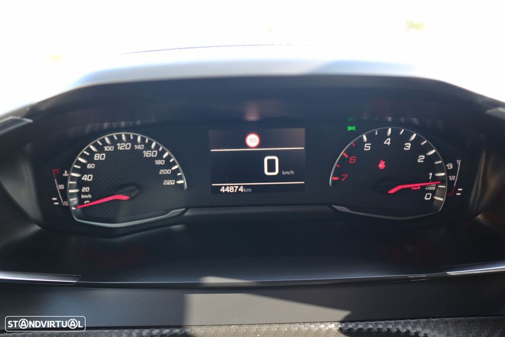 Peugeot 208 1.2 PureTech Active Pack - 31