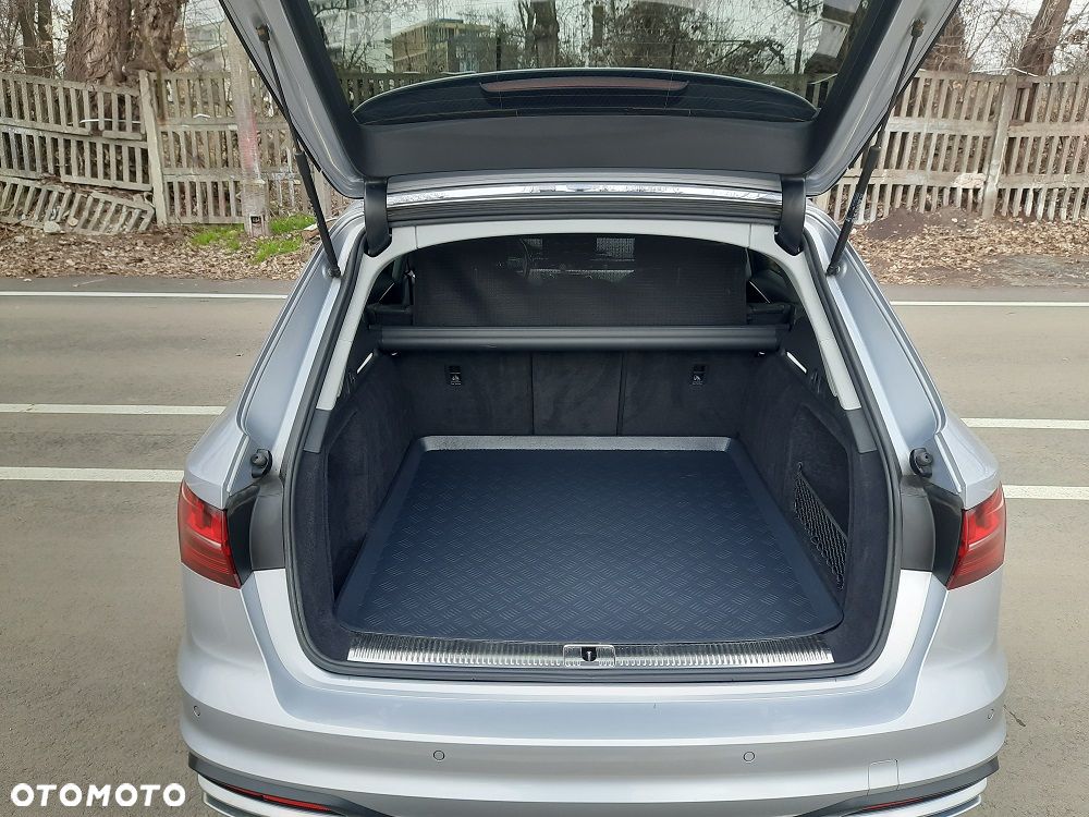Audi A4 Avant 35 TDI mHEV Advanced S tronic - 8