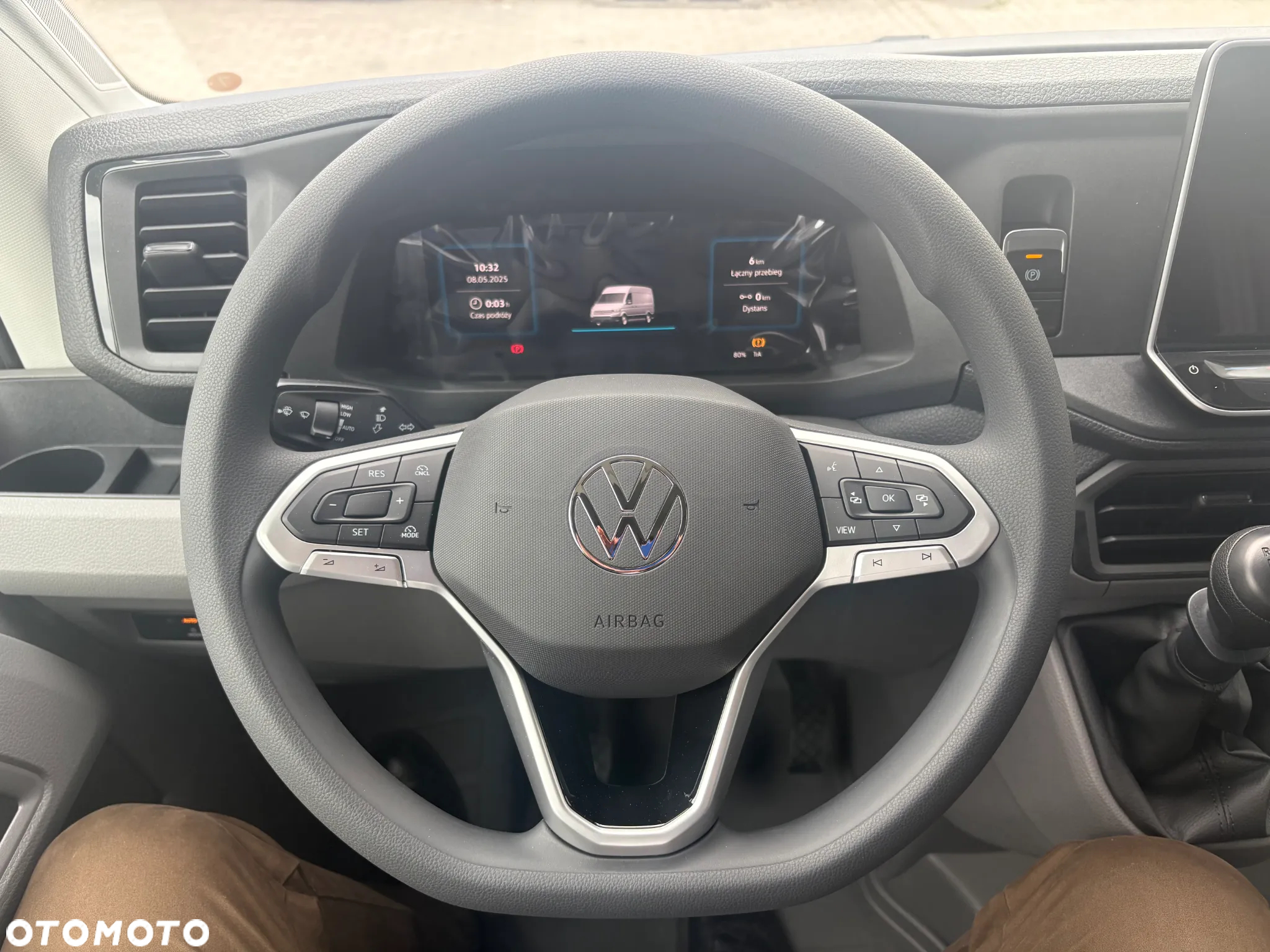 Volkswagen Crafter Furgon Z hakiem - 12