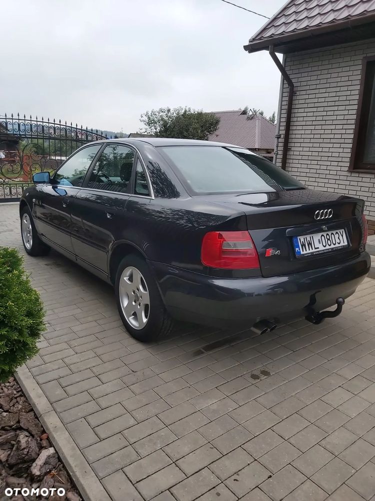 Audi A4 - 3