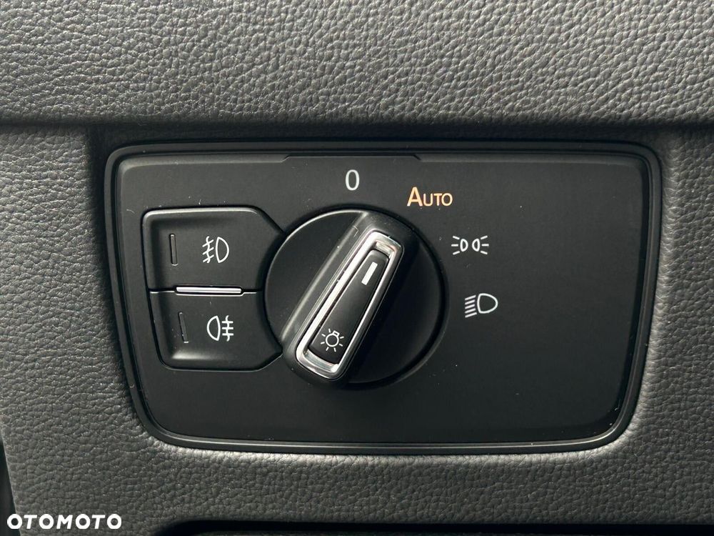Volkswagen Passat 1.5 TSI EVO Business DSG - 22