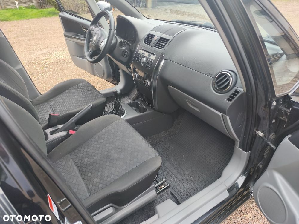 Suzuki SX4 - 6