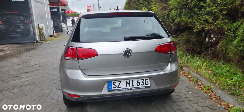 Volkswagen Golf 1.2 TSI BlueMotion Technology Cup - 12