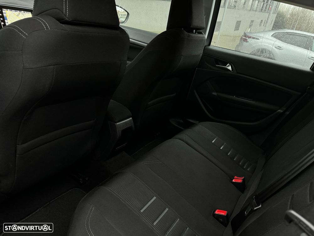 Peugeot 308 SW 1.2 PureTech Access - 8