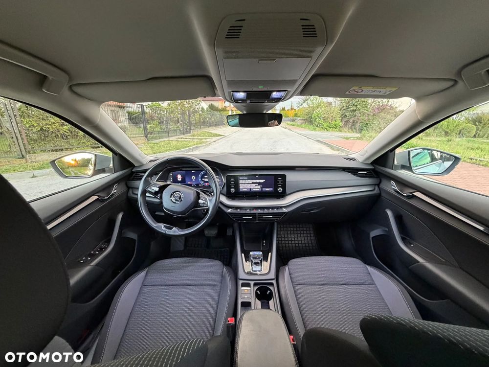 Skoda Octavia 2.0 TDI Ambition DSG - 14