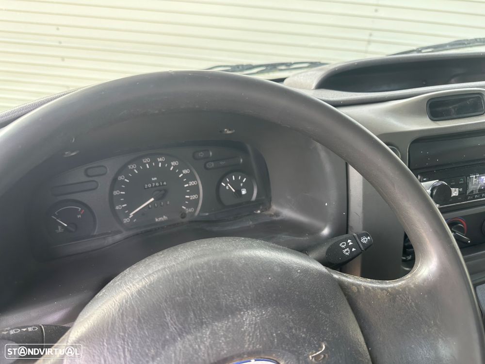 Ford Transit caixa aberta - 5