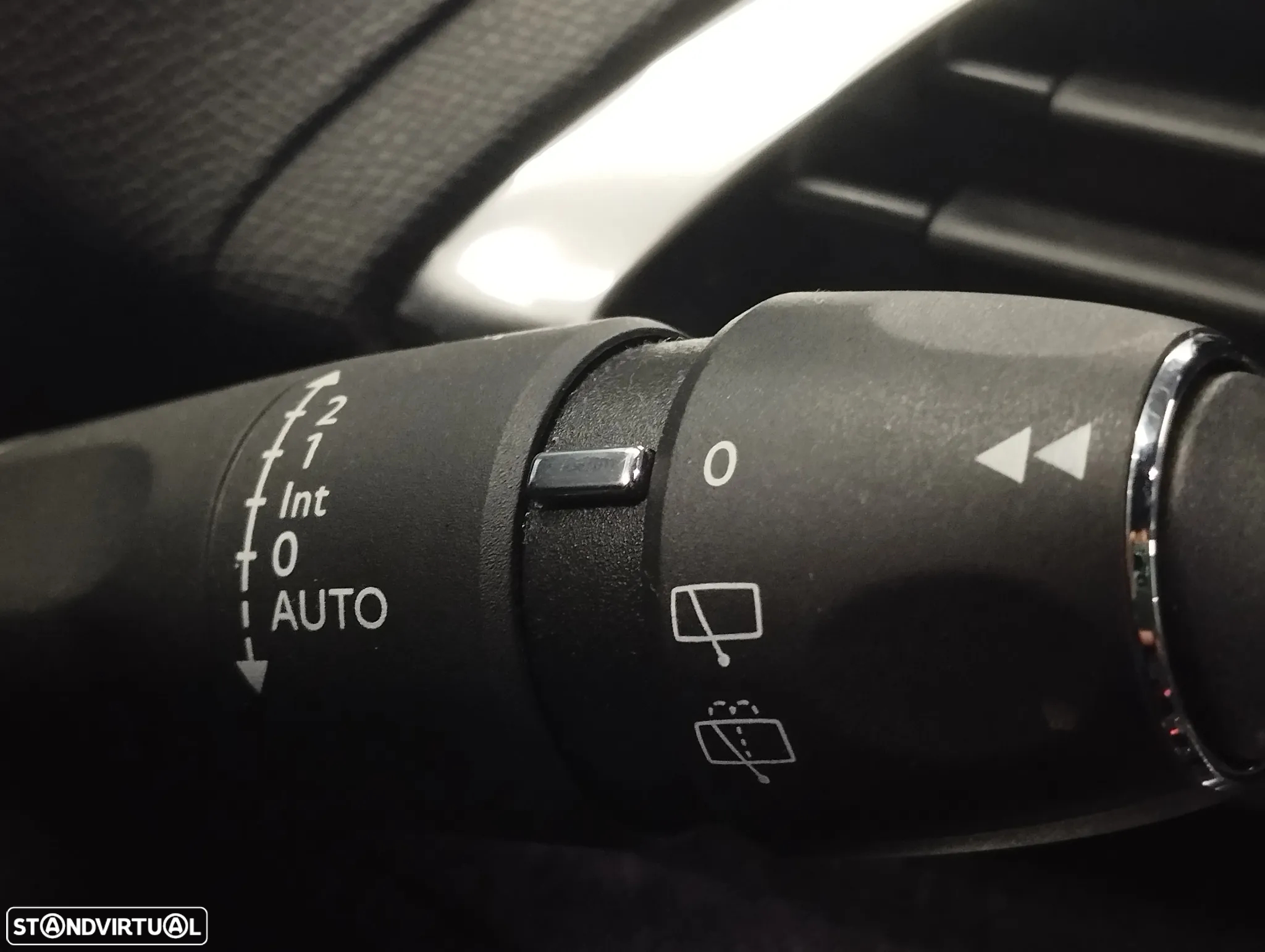 Peugeot 3008 1.5 BlueHDi Allure EAT8 - 25