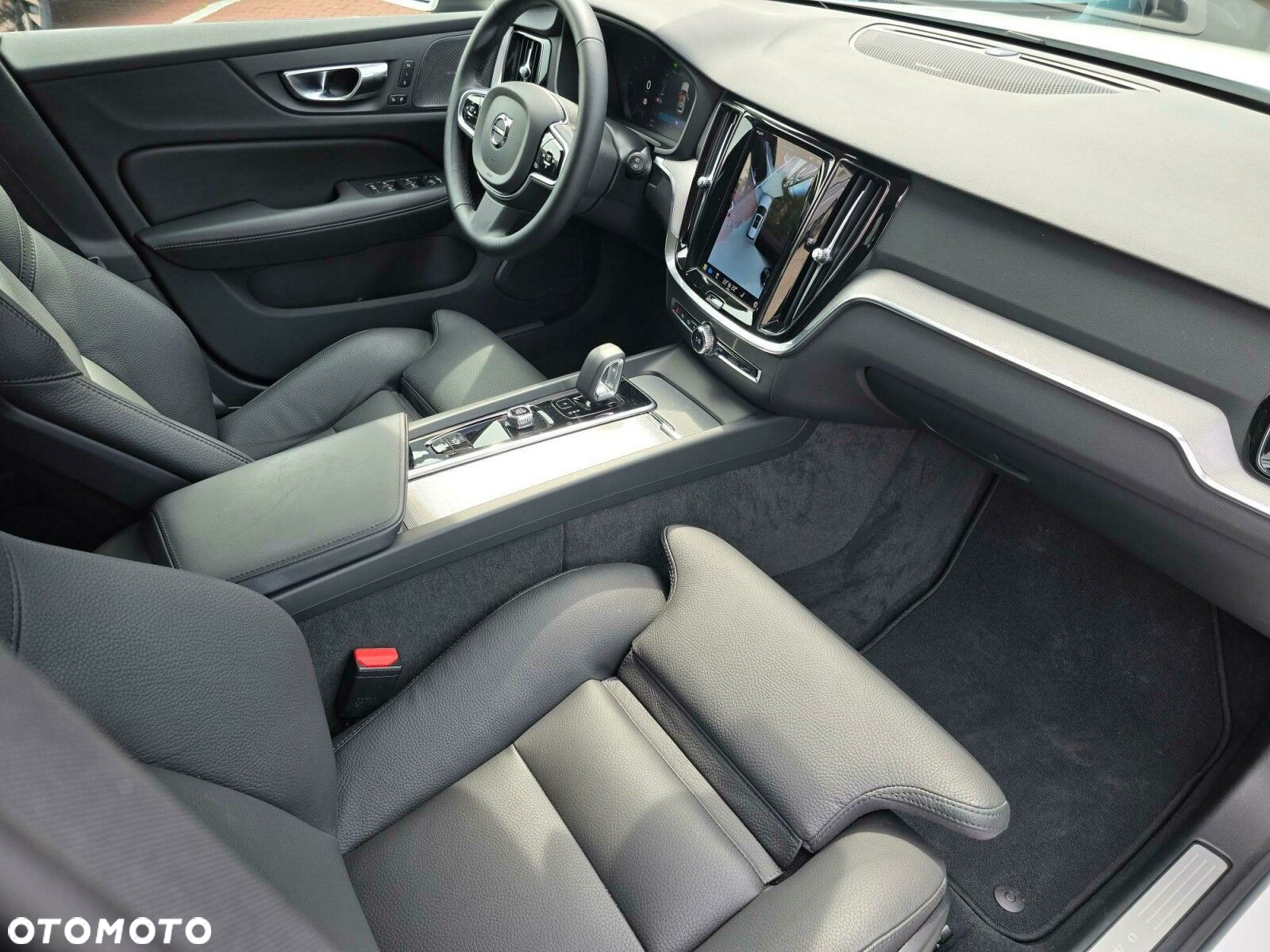 Volvo V60 Cross Country Plus B5 B AWD - 17