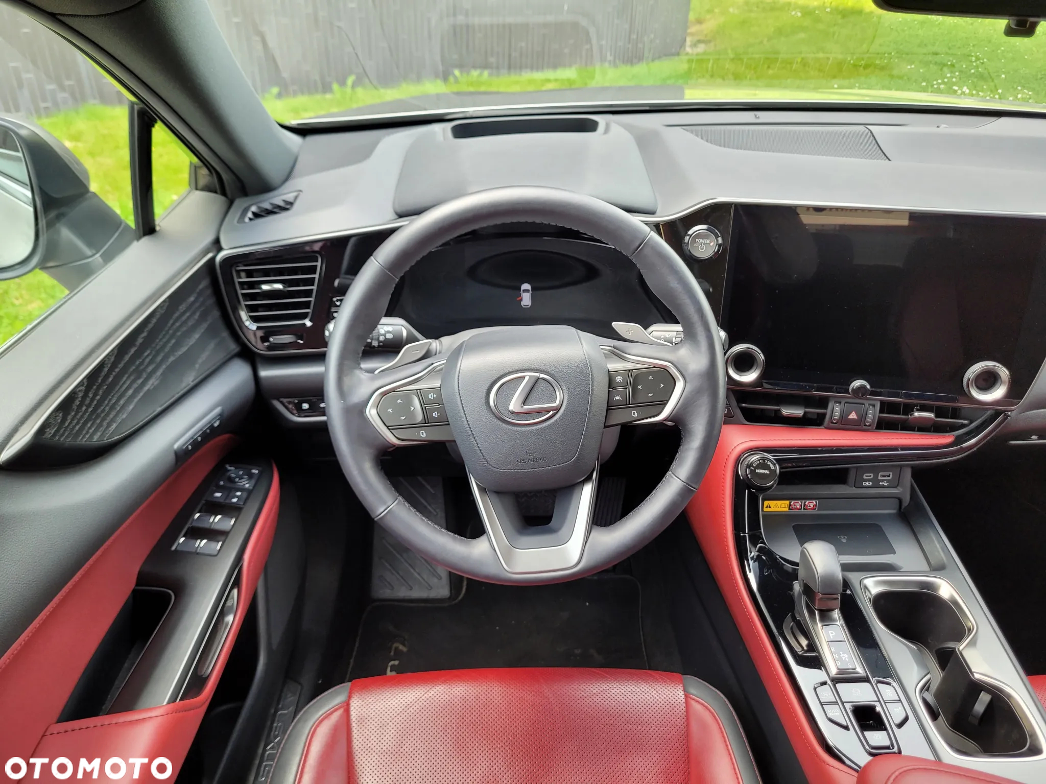 Lexus NX 450h+ Omotenashi AWD - 15