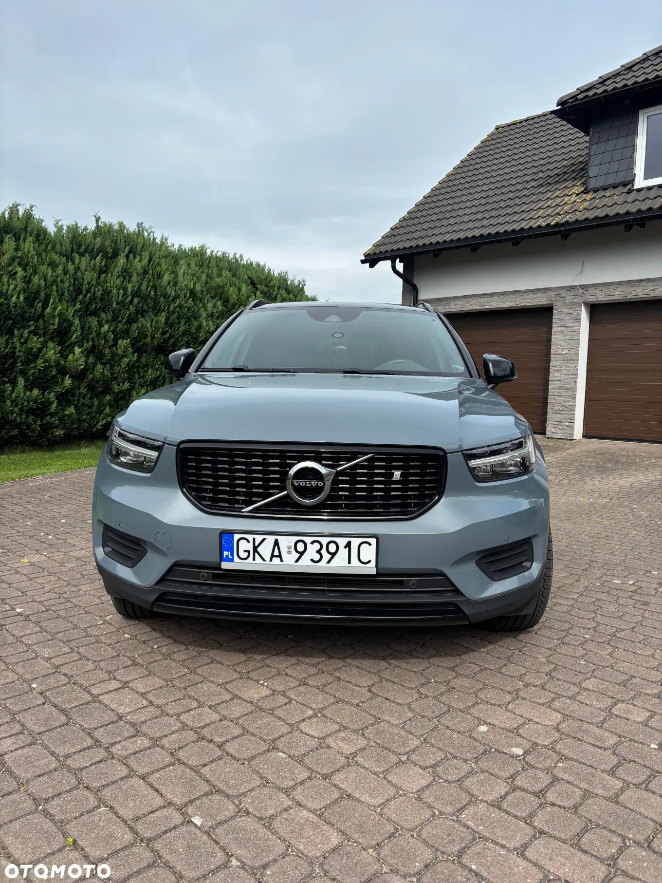Volvo XC 40 D4 AWD Geartronic R-Design - 3