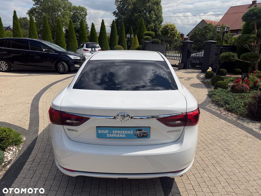 Toyota Avensis 2.0 D-4D Active Business - 23